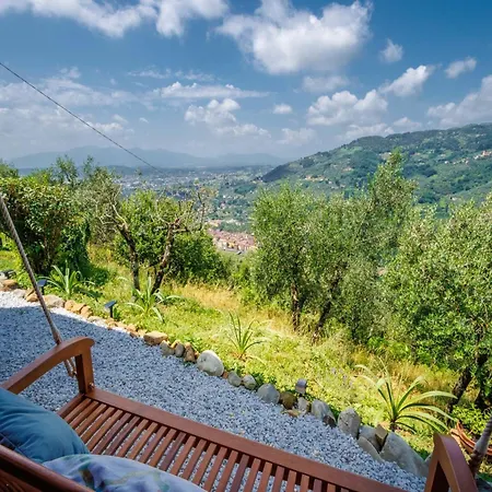 In With Tuscan Wine Views Vila