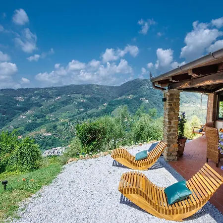 In With Tuscan Wine Views Vila *