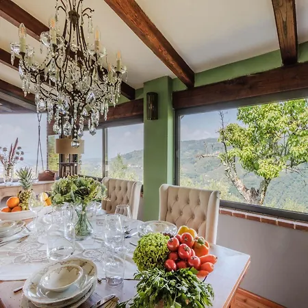 In With Tuscan Wine Views Vila *